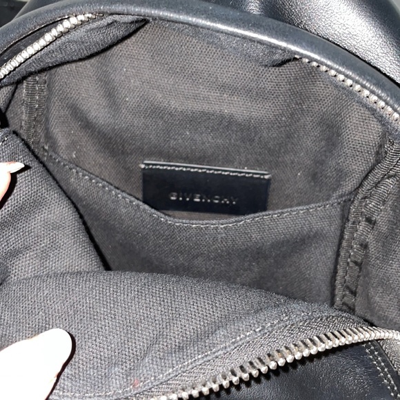 Givenchy Black logo mini / nano leather backpack - Picture 5 of 10